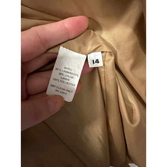 Neiman Marcus 14 Lambswool $499 Vintage Coat Button Front Jacket Camel Tan - Picture 8 of 9